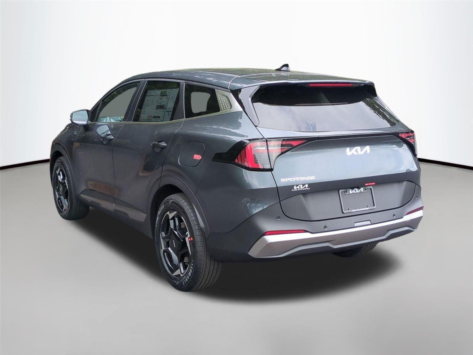 New 2026 Gravity Gray Kia EX image 3