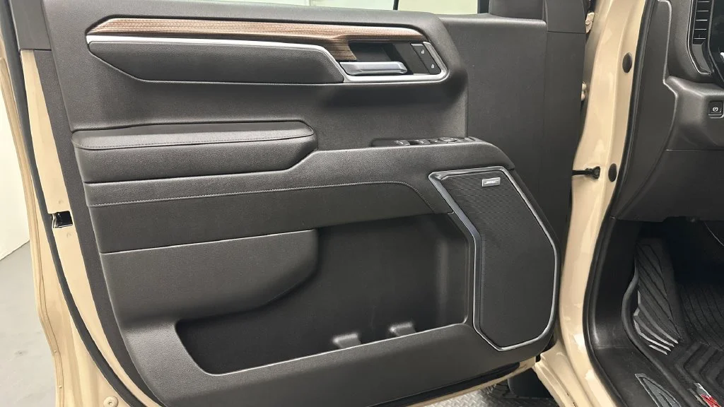 Used 2022 Beige Chevrolet LT Trail Boss image 16
