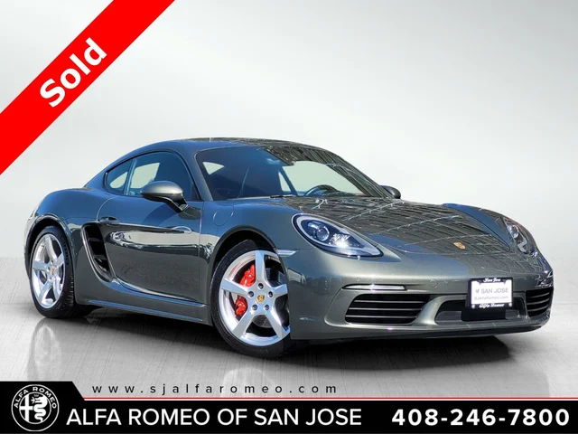 2021 Porsche 718 Cayman S's photo