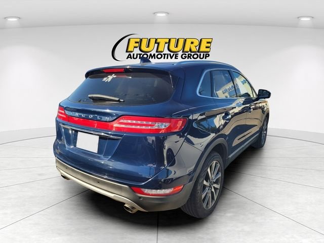 Used 2019 Blue Lincoln Reserve image 3