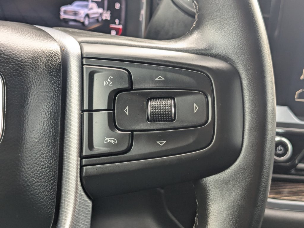 Used 2024 Onyx Black GMC Elevation image 23