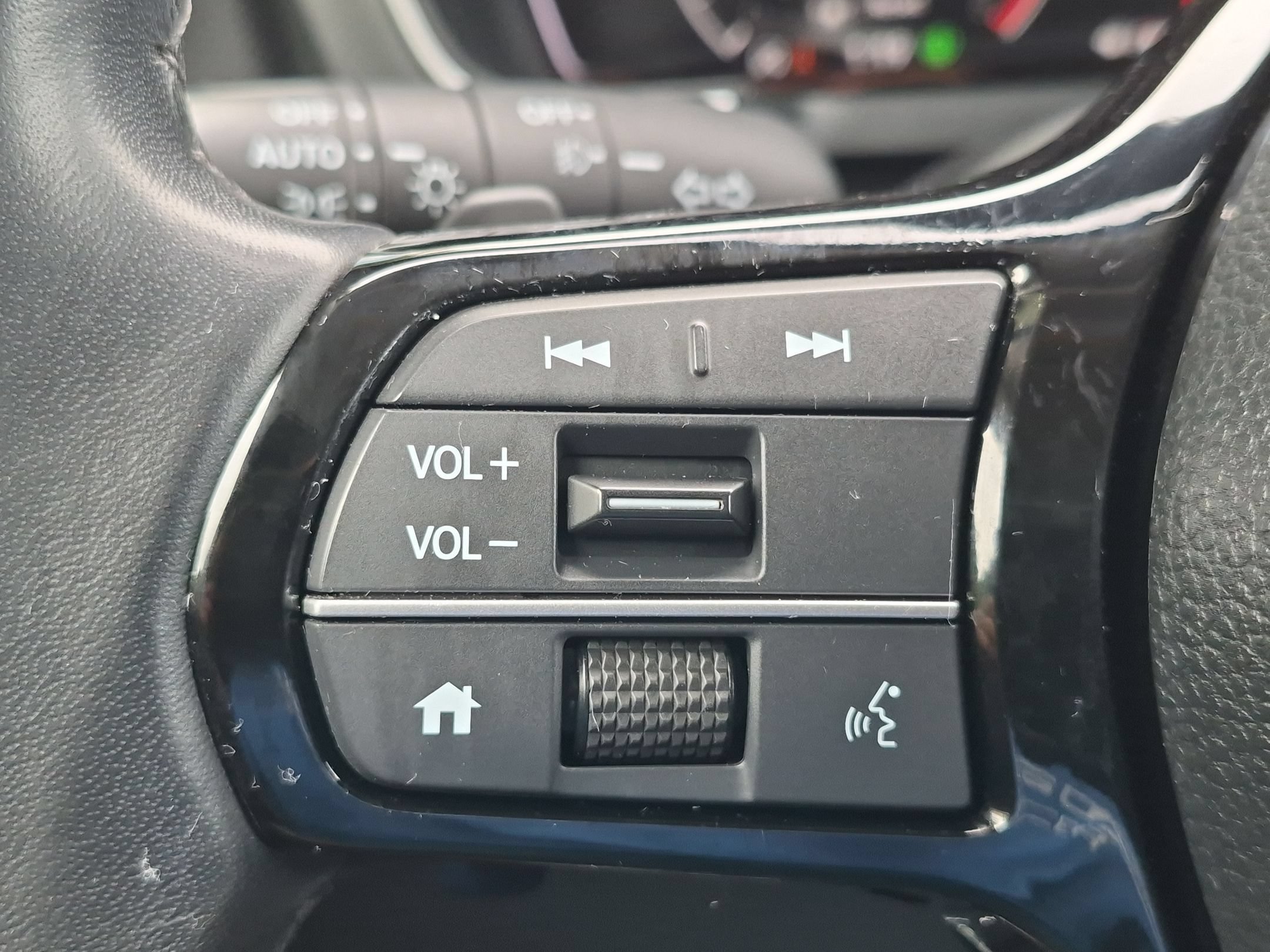 2023 Honda Pilot Touring - Photo 14