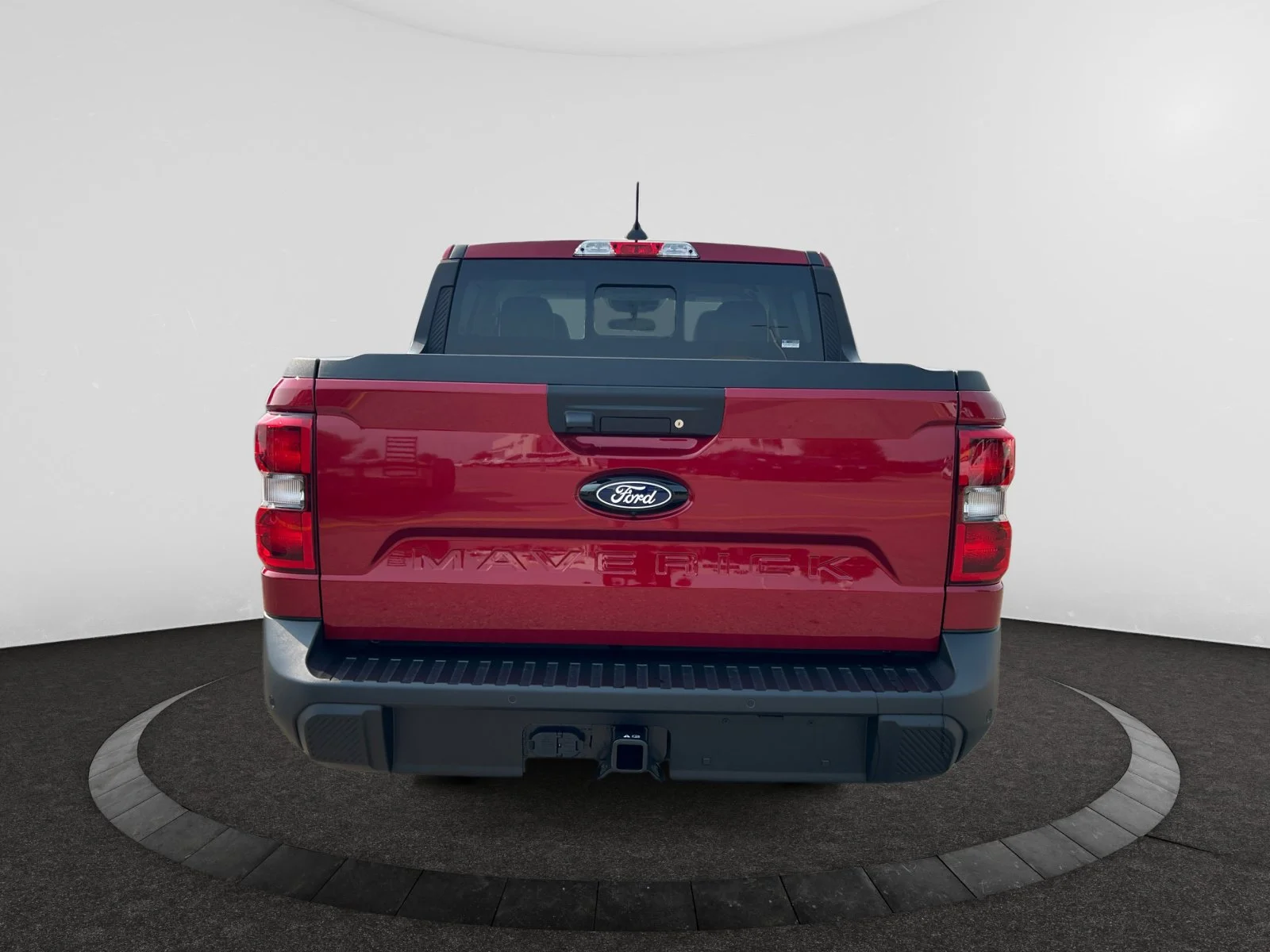 New 2026 Ruby Red Metallic Tinted Clearcoat Ford Lariat image 4