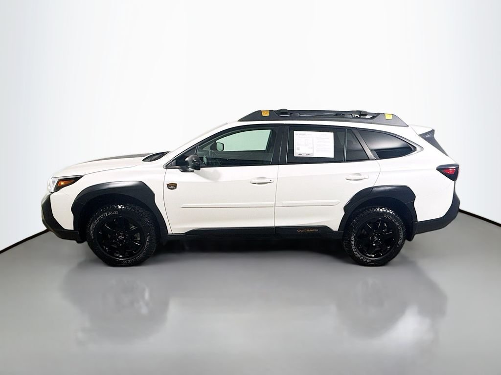Used 2022 Crystal White Pearl Subaru Wilderness image 4