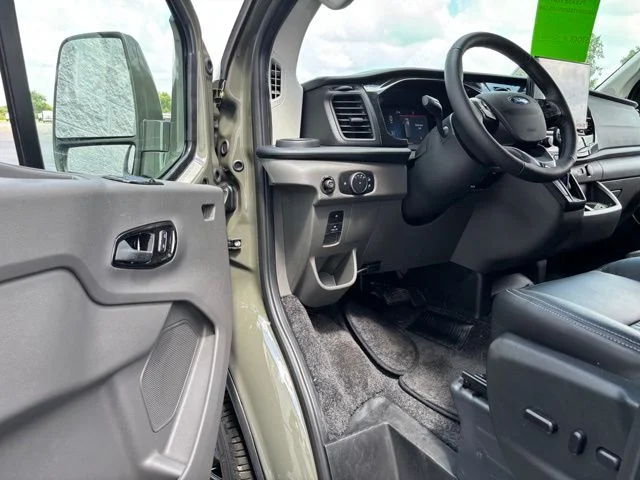 New 2026 Green Ford Explorer Limited SE image 14