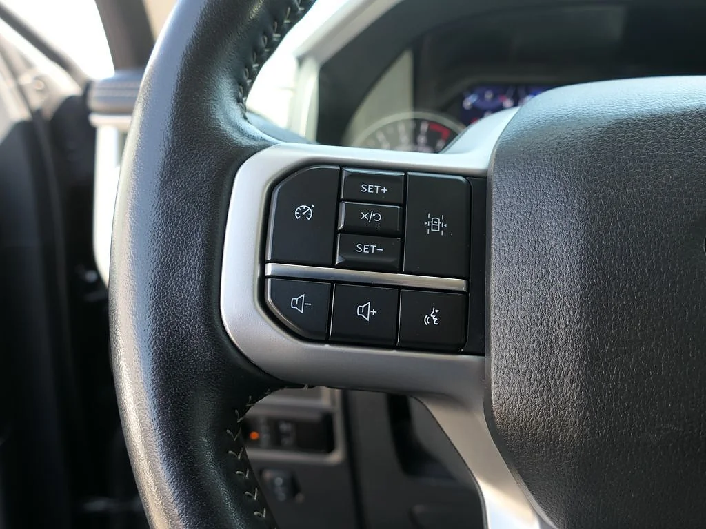 Used 2024 Dark Matter Gray Ford XLT image 14