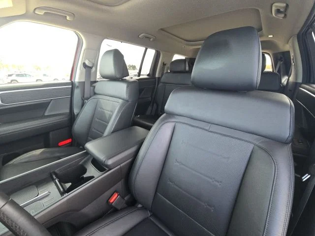Used 2024 Red Hyundai Limited image 25