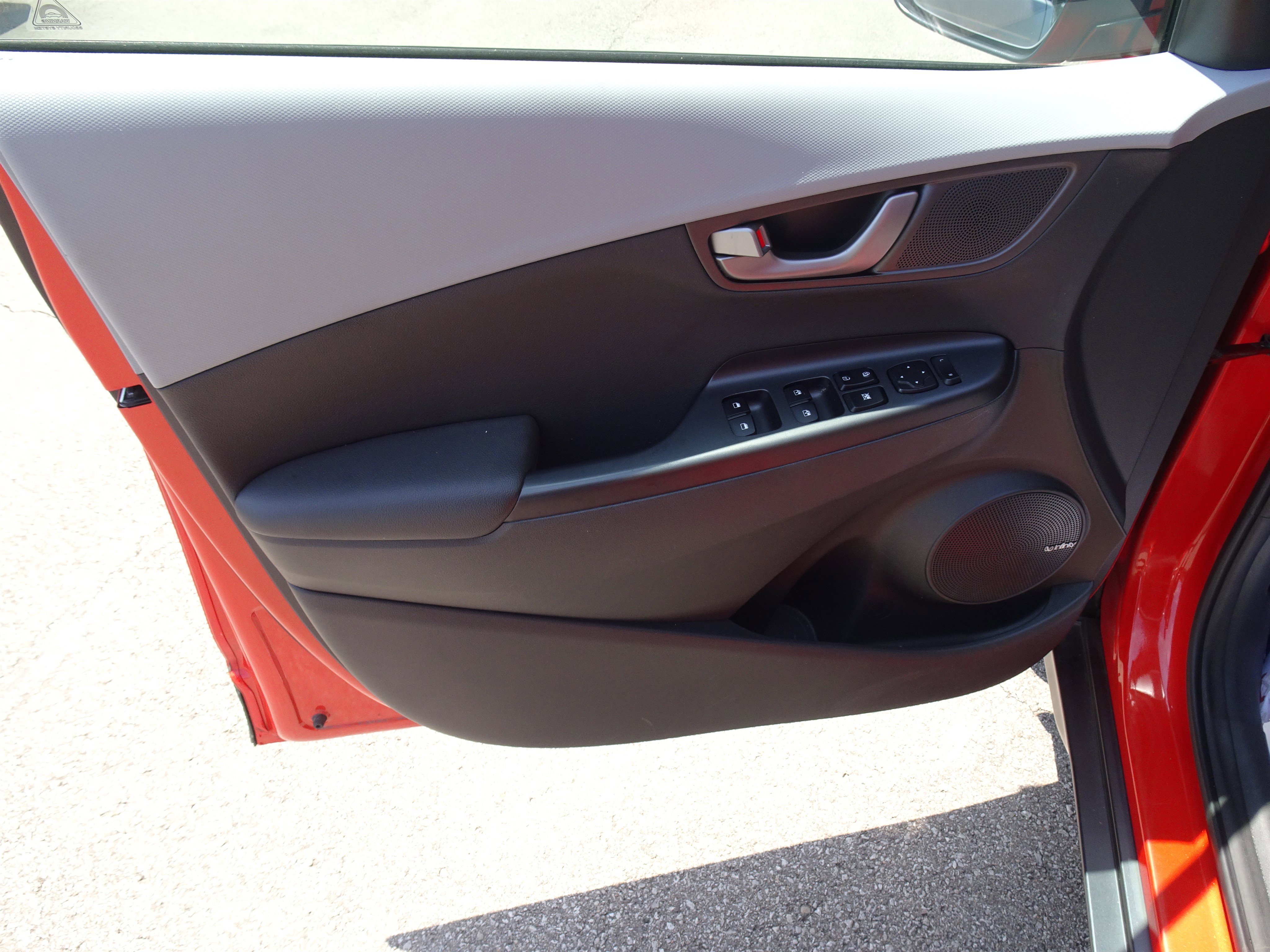 2019 Hyundai Kona Ultimate - Photo 13