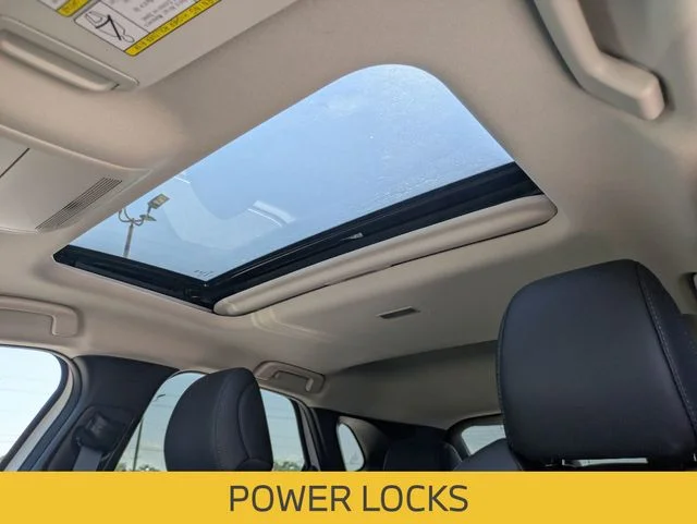 Certified Used 2025 White Mazda 2.5 S Preferred Package image 17