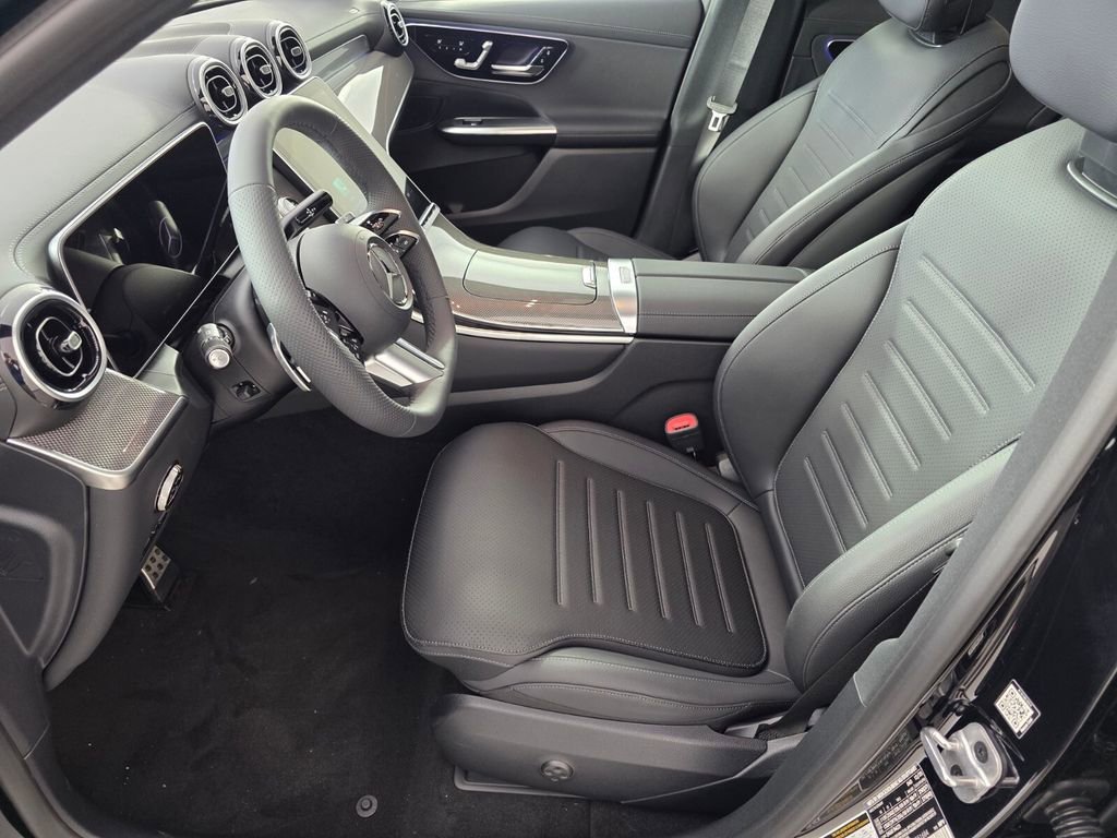New 2026 Black Mercedes-Benz GLC 300 image 24