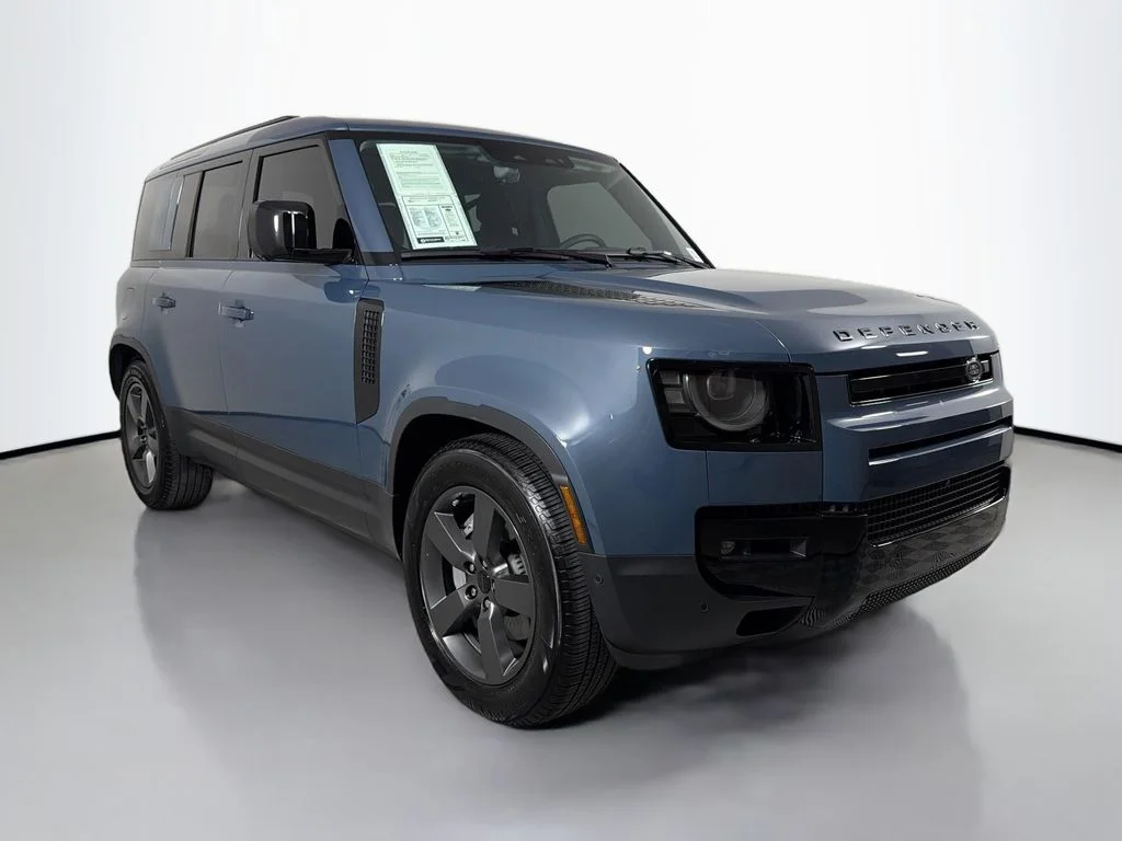 Used 2026 Blue Land Rover S image 3