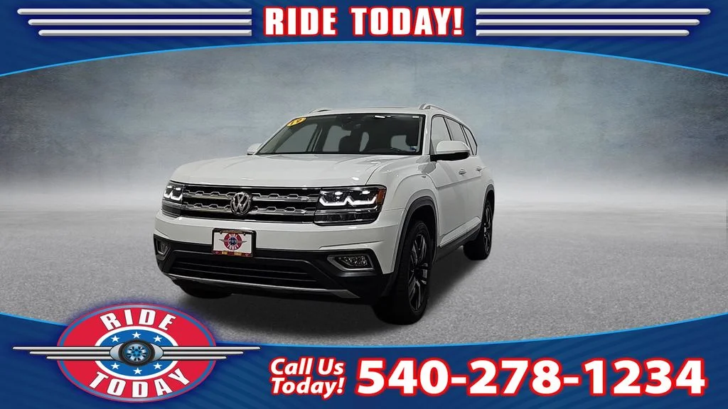Used 2019 White Volkswagen SEL image 1