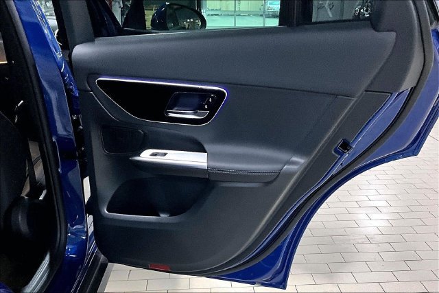 New 2026 Starling Blue Metallic Mercedes-Benz GLC 300 image 51