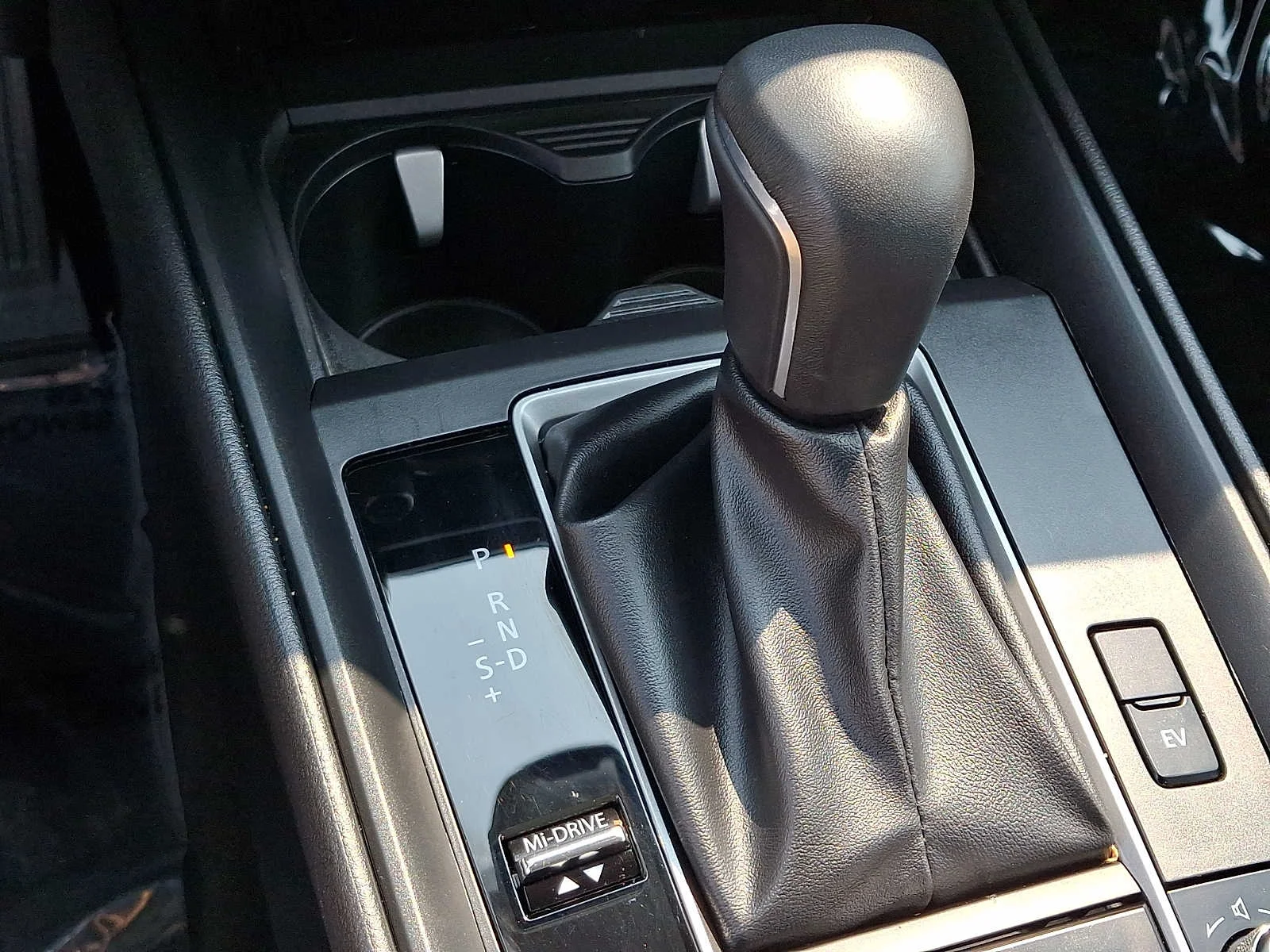 Used 2025 Ingot Mazda Preferred Package image 14