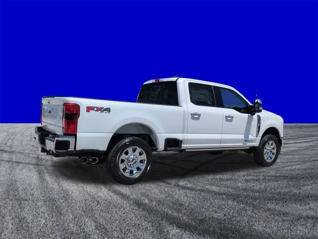 New 2026 Star White Metallic Tri-Coat Ford F-250® Lariat® image 4
