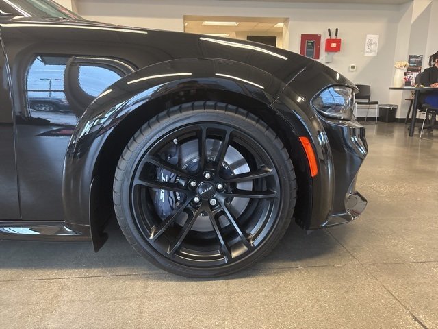 2022 Dodge Charger SRT8 Hellcat Widebody photo 4
