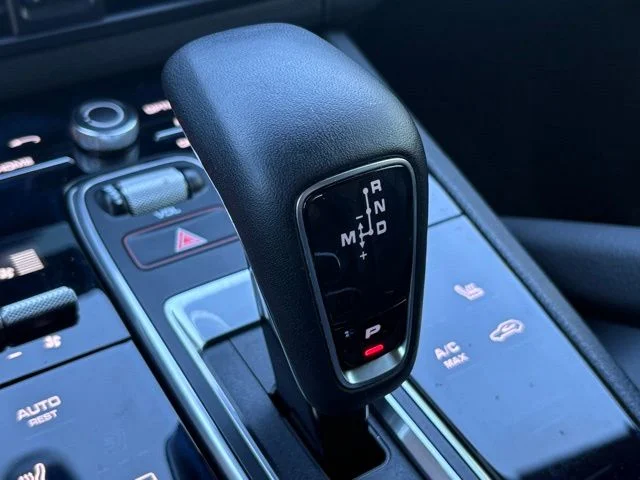 Used 2019 Black Porsche Base image 37