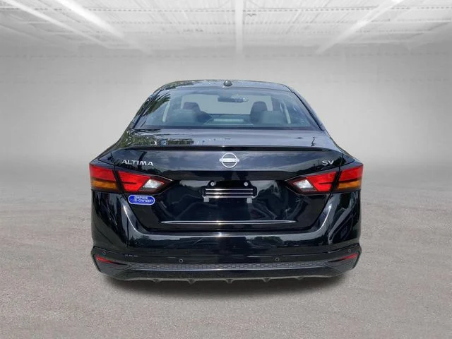 Used 2024 Black Nissan 2.5 SV image 6