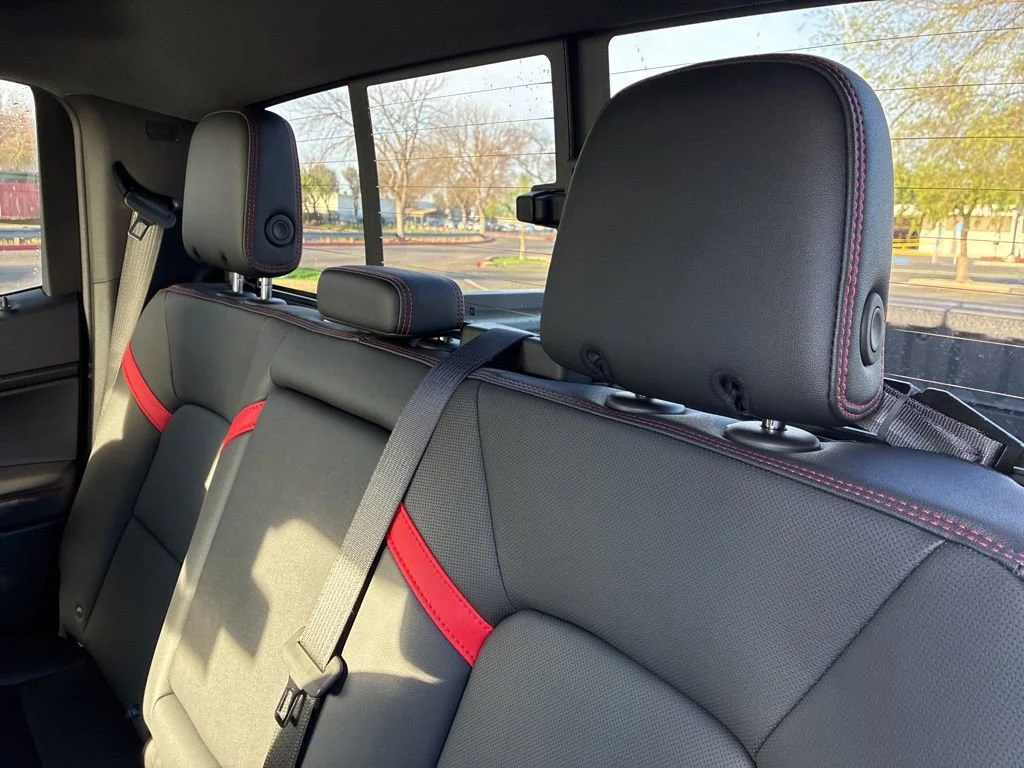2026 Chevrolet Colorado Z71 - Photo 19