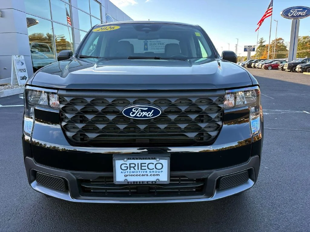Used 2026 Shadow Black Ford XLT image 8