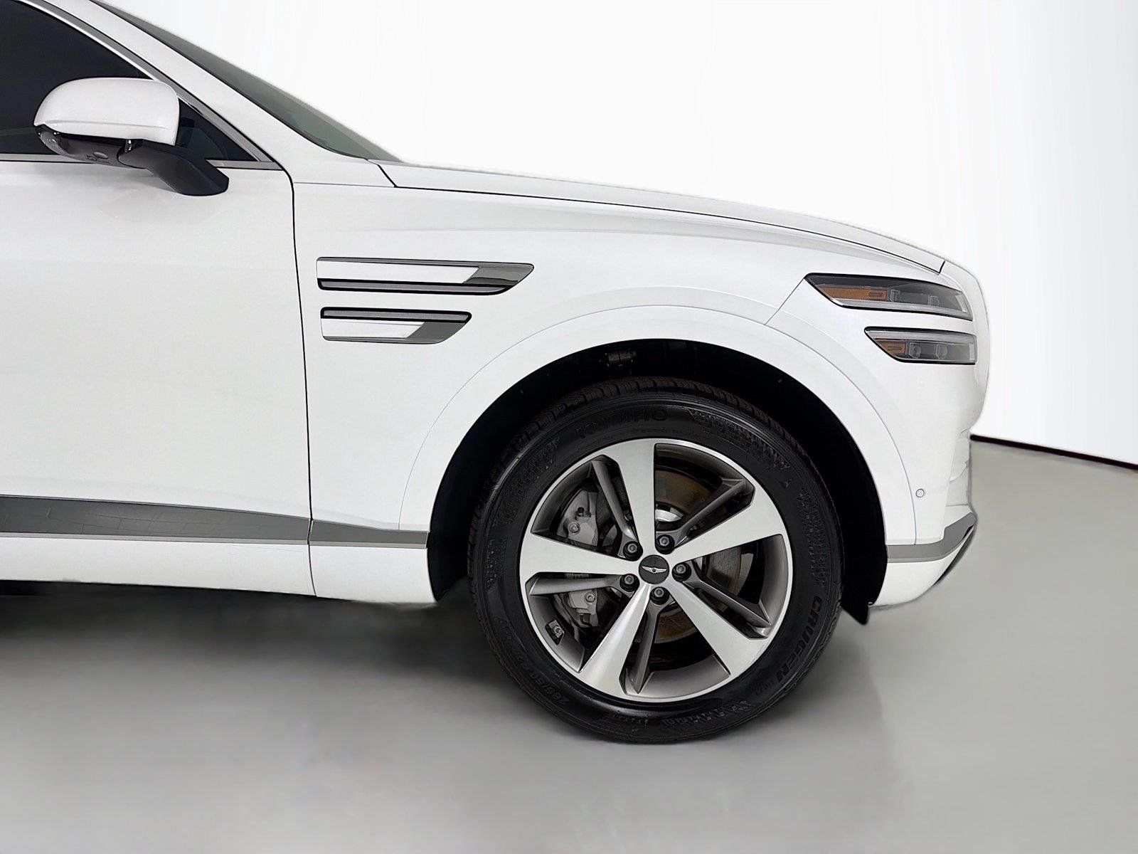 Used 2024 Alta White GENESIS  image 29