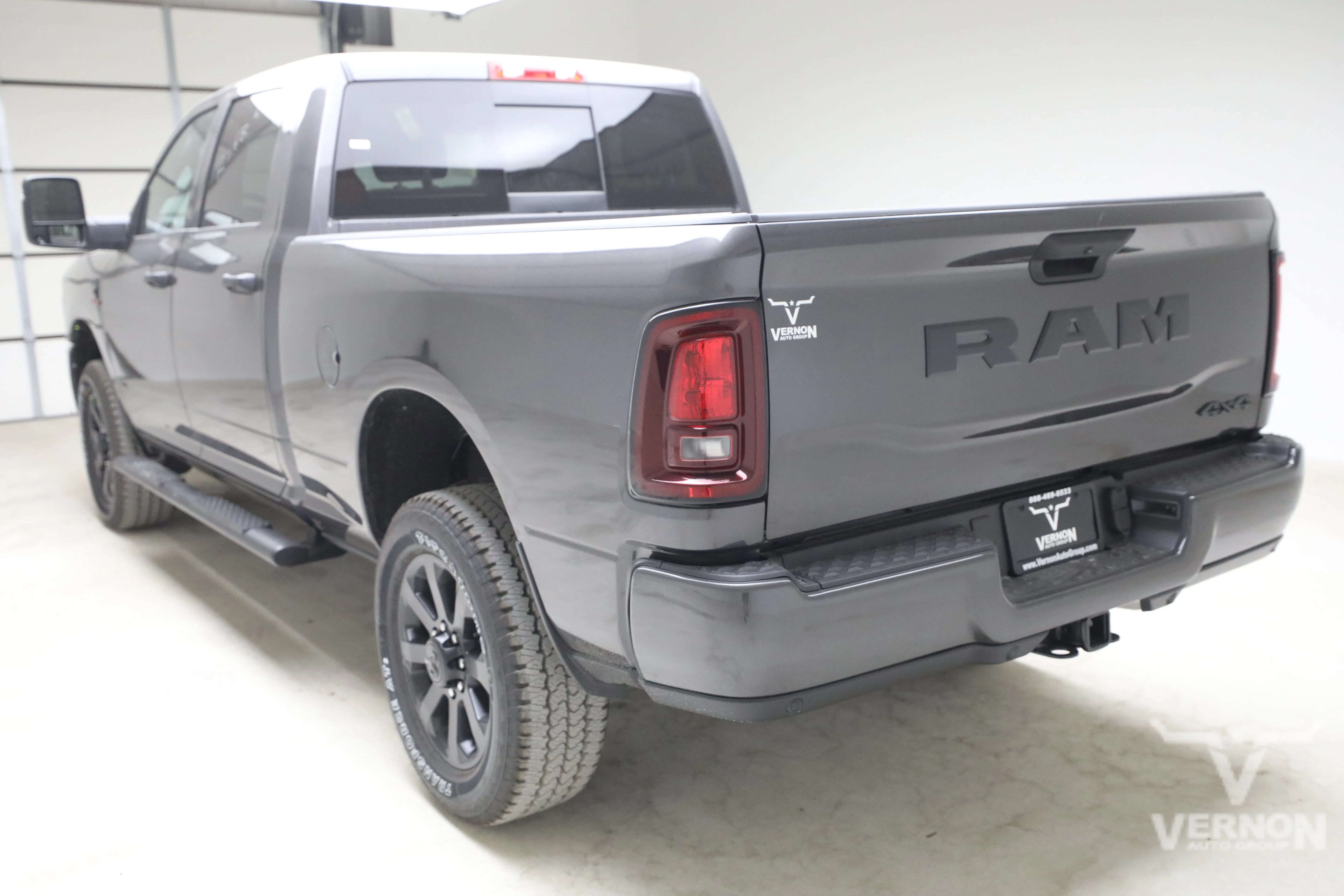 New 2026 Ram 2500 Black Express Crew Cab 4x4