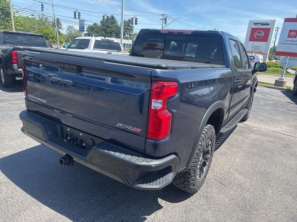 Used 2022 Blue Metallic Chevrolet ZR2 image 8