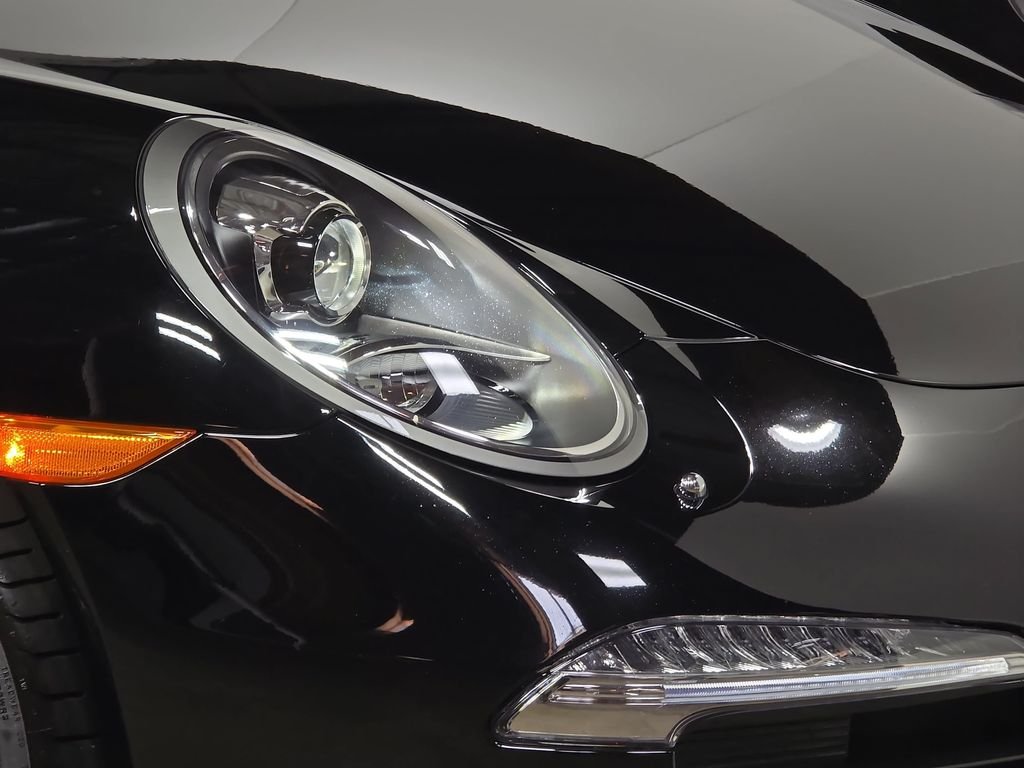 Certified Used 2015  Porsche Carrera 4 image 12