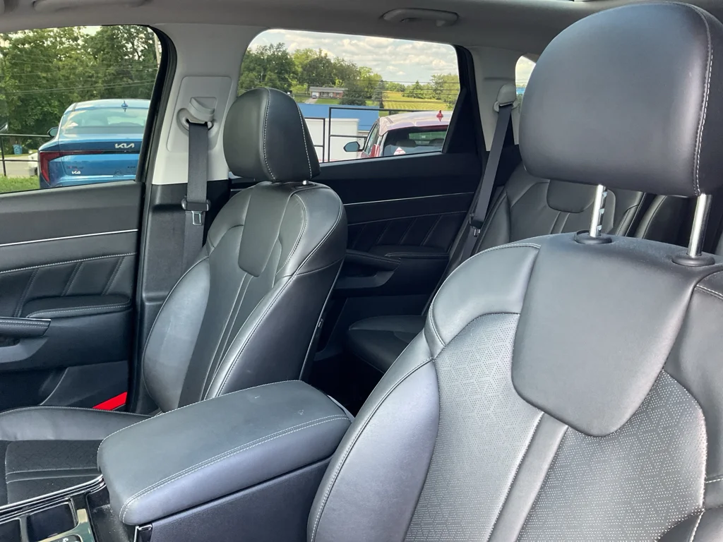 Used 2022 Ebony Black Kia SX image 20