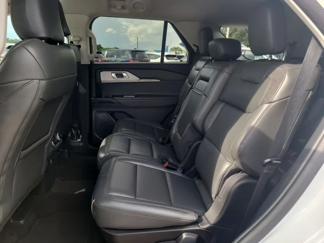 Used 2025 White Ford Active image 15