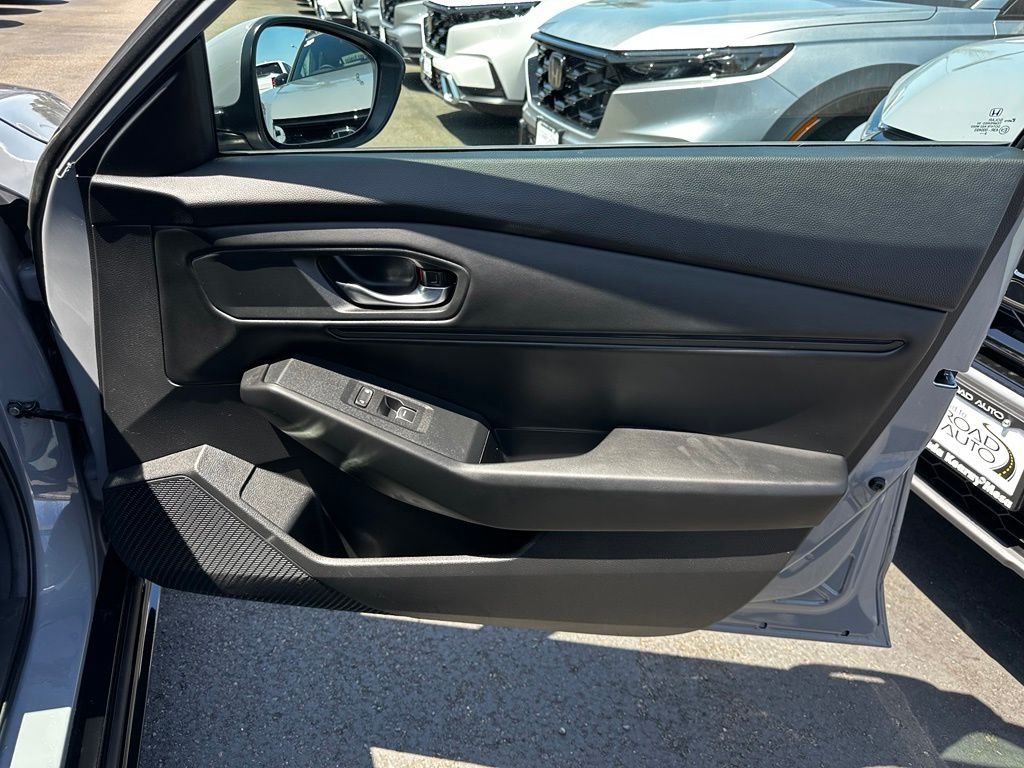 Used 2024 Gray Honda EX-L image 15