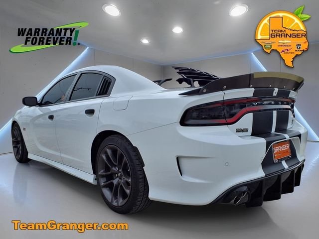 Used 2022 White Dodge R/T Scat Pack image 4