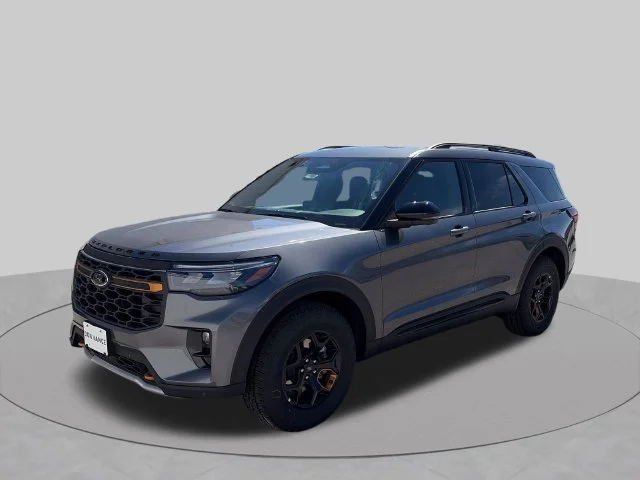 New 2026 Carbonized Gray Metallic Ford Tremor® image 2