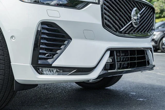 New 2026 Crystal White Volvo Ultra image 13