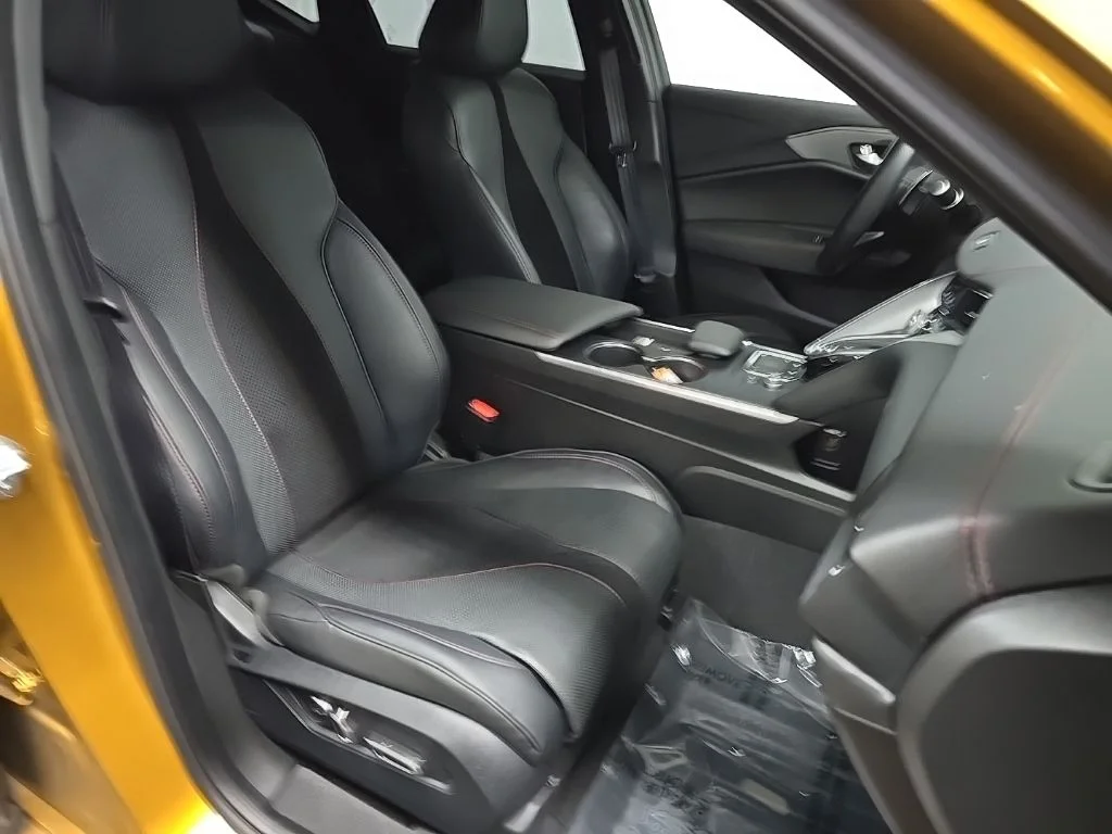 Used 2021 Tiger Eye Pearl Acura Type S image 15