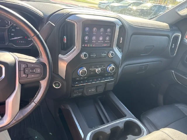 Used 2020 CARDINAL RED GMC SLT image 21