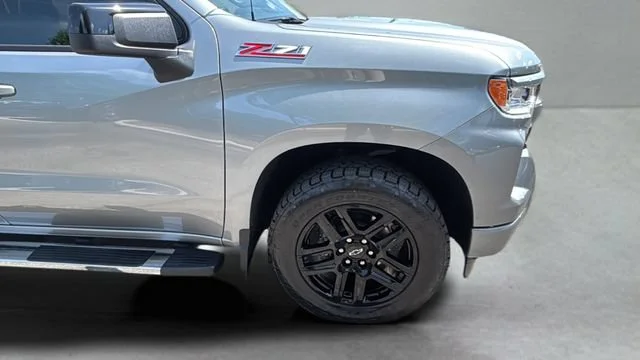 Used 2026 Sterling Gray Metallic Chevrolet RST image 35
