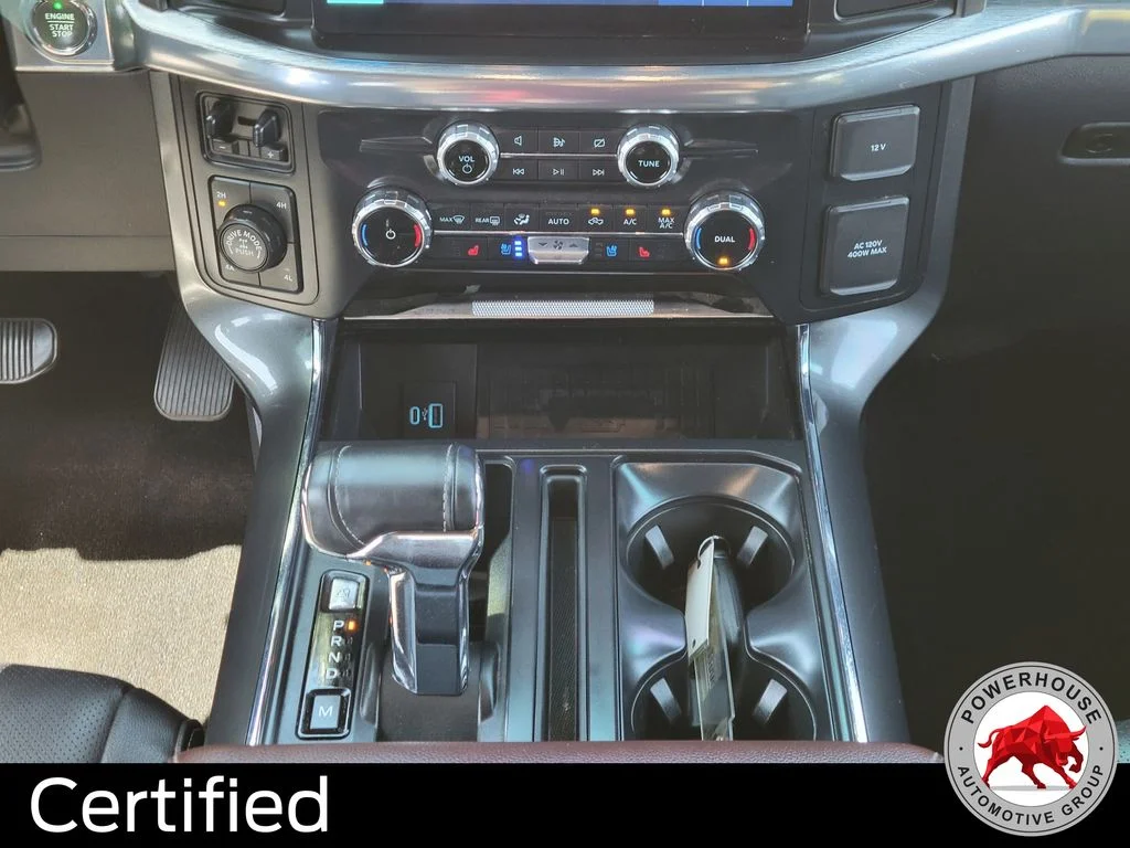 Used 2022 White Ford Lariat image 24