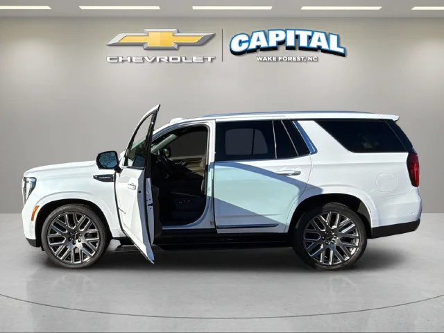 Used 2026 White GMC Denali Ultimate image 9