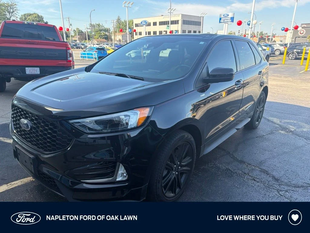 Used 2021 Black Ford ST Line image 1