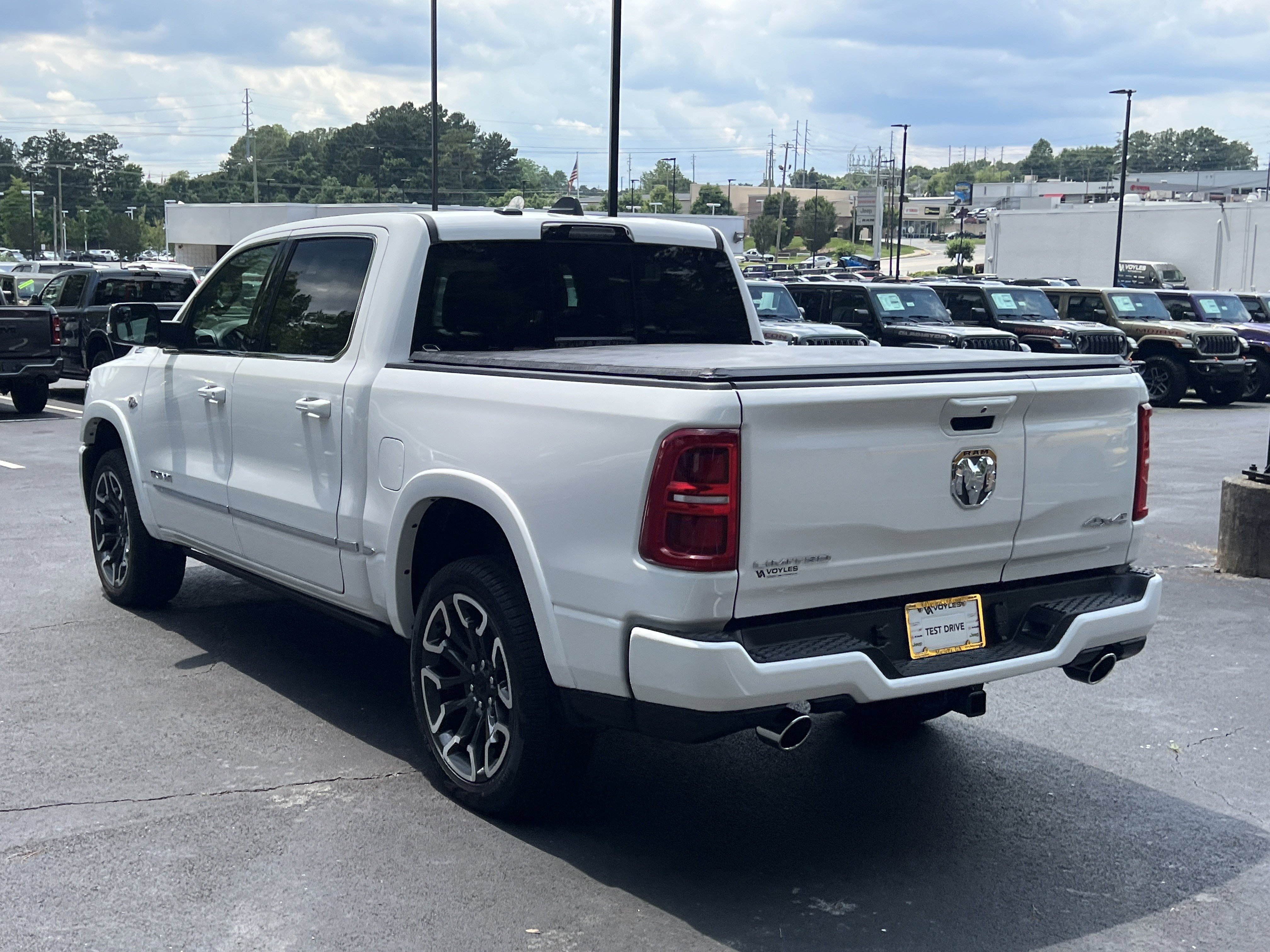 New 2026 Bright White Clear-Coat Exterior Paint RAM Limited image 6
