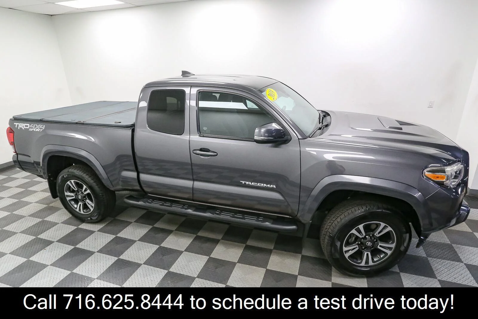 Used 2019 Magnetic Gray Metallic Toyota SR5 image 5