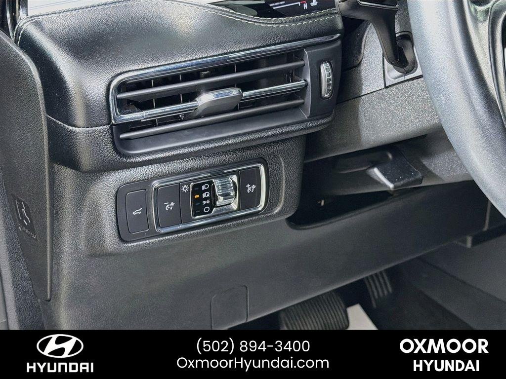 Used 2020 Magnetic Gray Lincoln Standard image 10