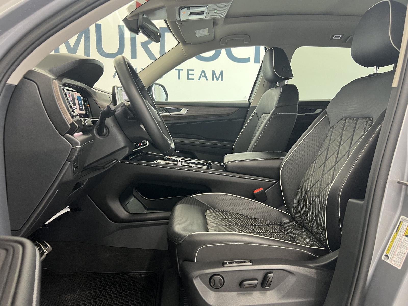 2026 Volkswagen Atlas SEL Premium R-Line - Photo 12