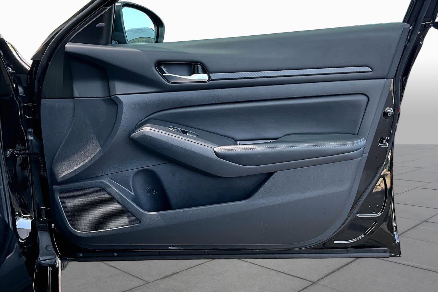 Certified Used 2025 Super Black Nissan SV image 22