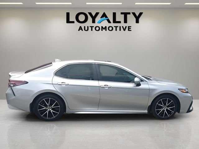 Used 2023 Silver Toyota SE image 6