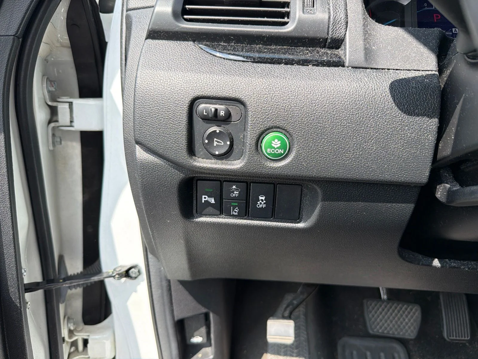Used 2022 White Honda Touring image 13