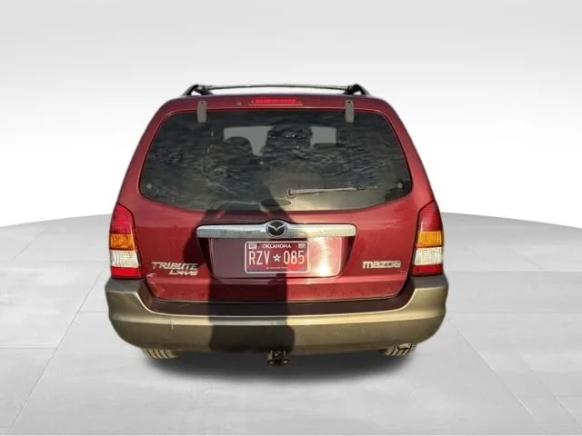 Used 2003 Red Mazda LX image 4