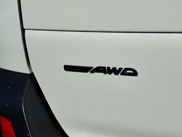 New 2026 CRYSTAL WHITE PEARL Subaru Premium image 10