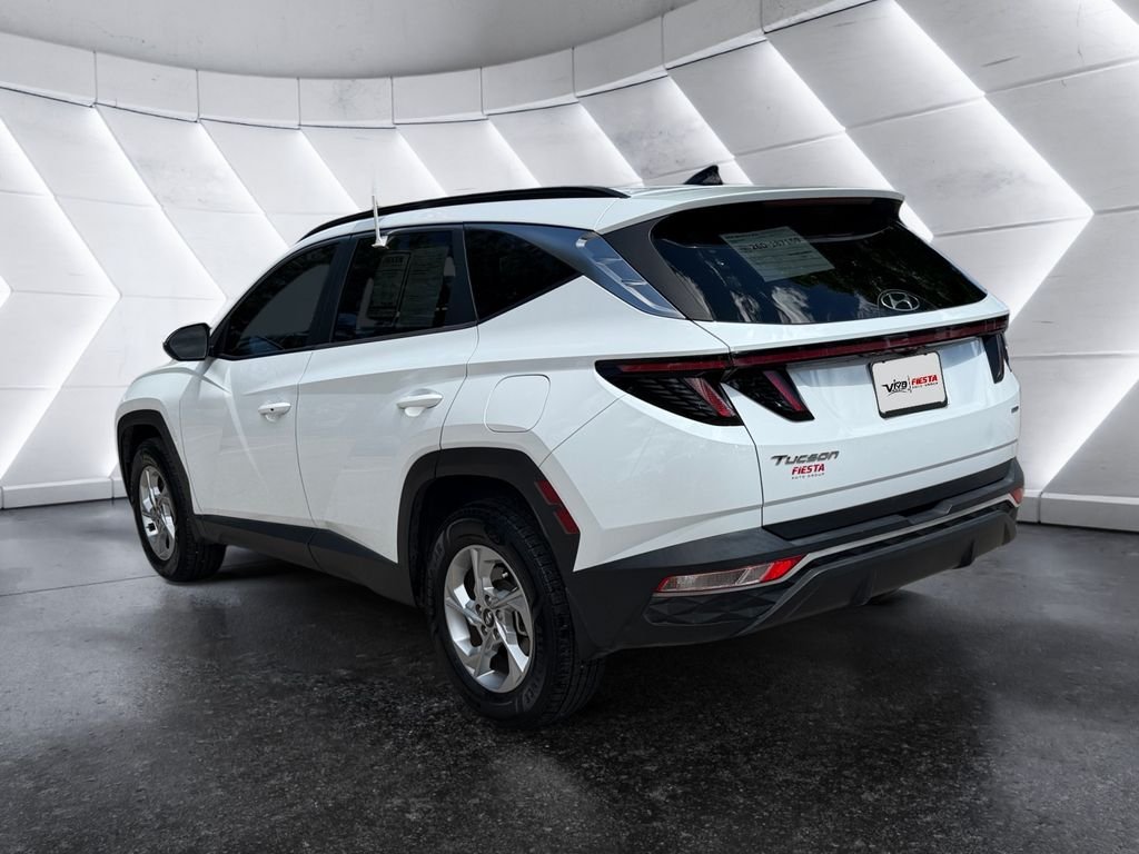 Used 2022 Gray Hyundai SEL image 6